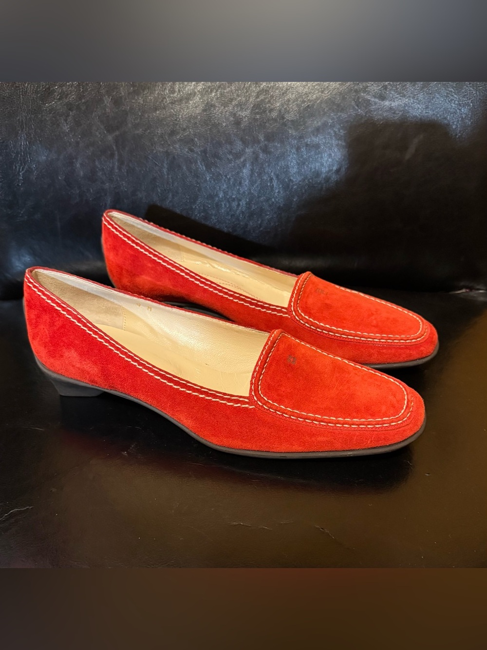 Kate Spade New York Suede red Loafers Size 9